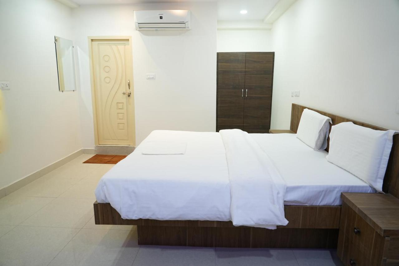 5 Star Grand- Premium Hotel Shamshabad Exterior foto