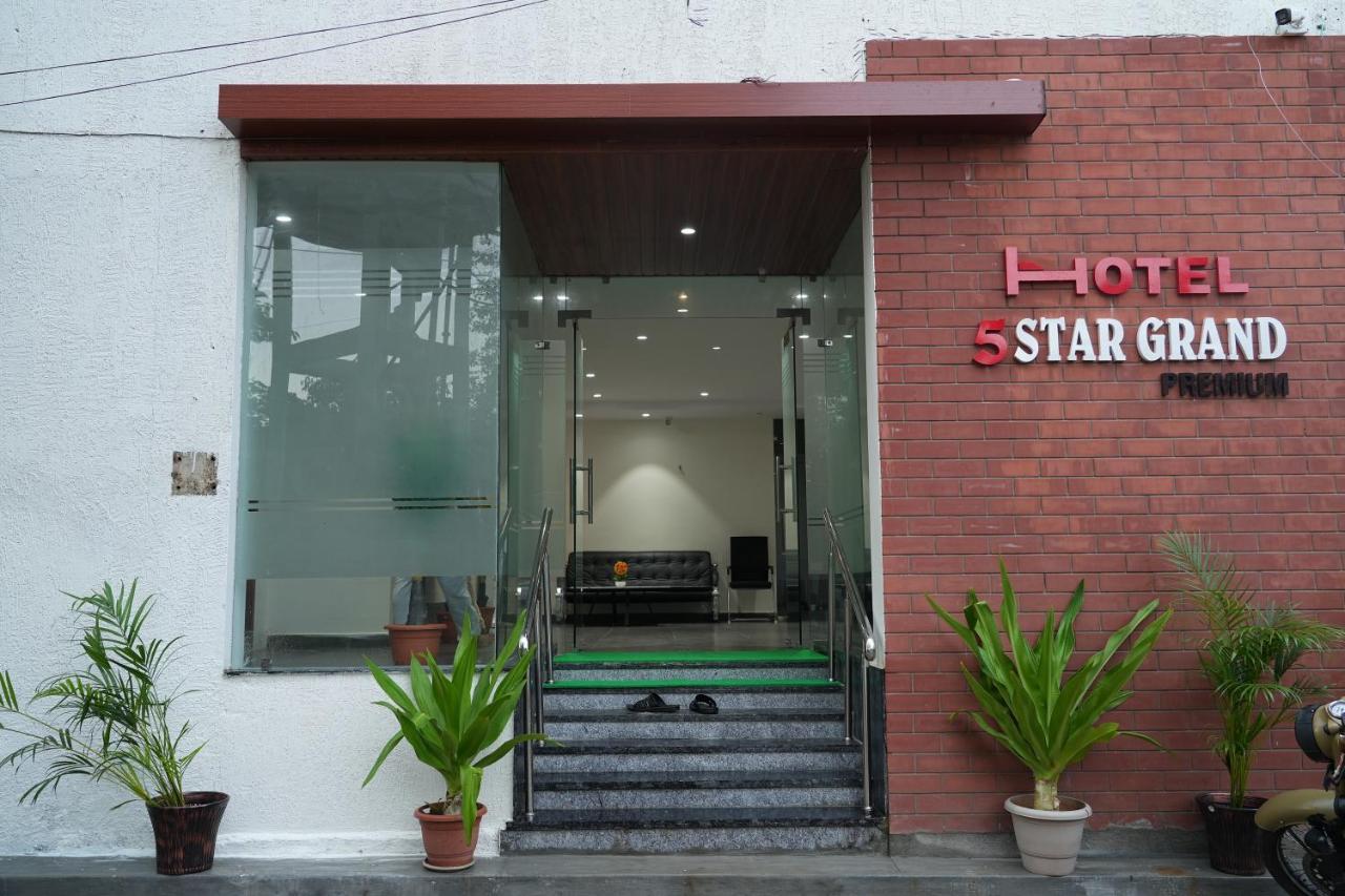 5 Star Grand- Premium Hotel Shamshabad Exterior foto